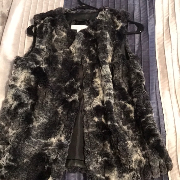 Faux fur vest - Picture 1 of 1